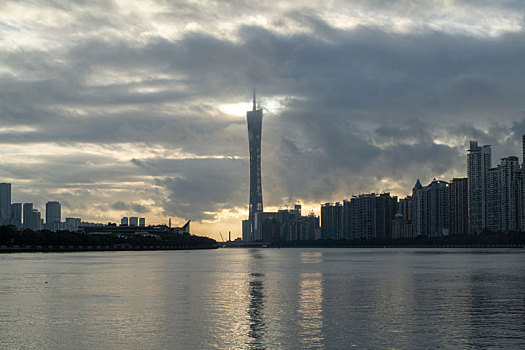 lô khung 5 ngày